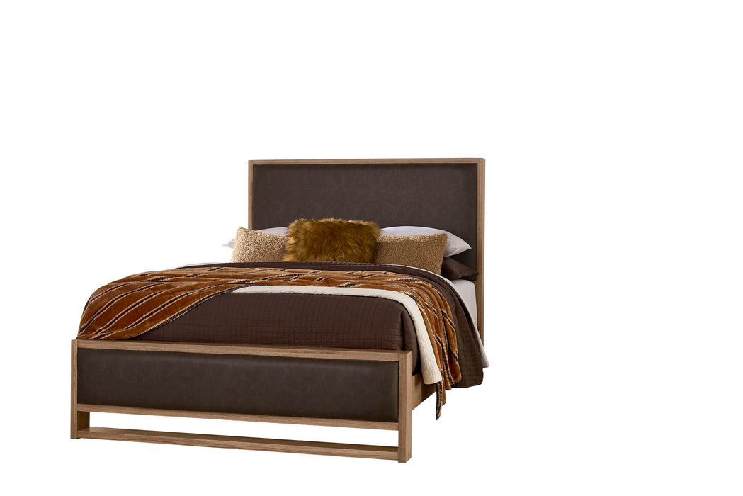 Lodge & Loft - Upholstered Bed - Sedona Brown