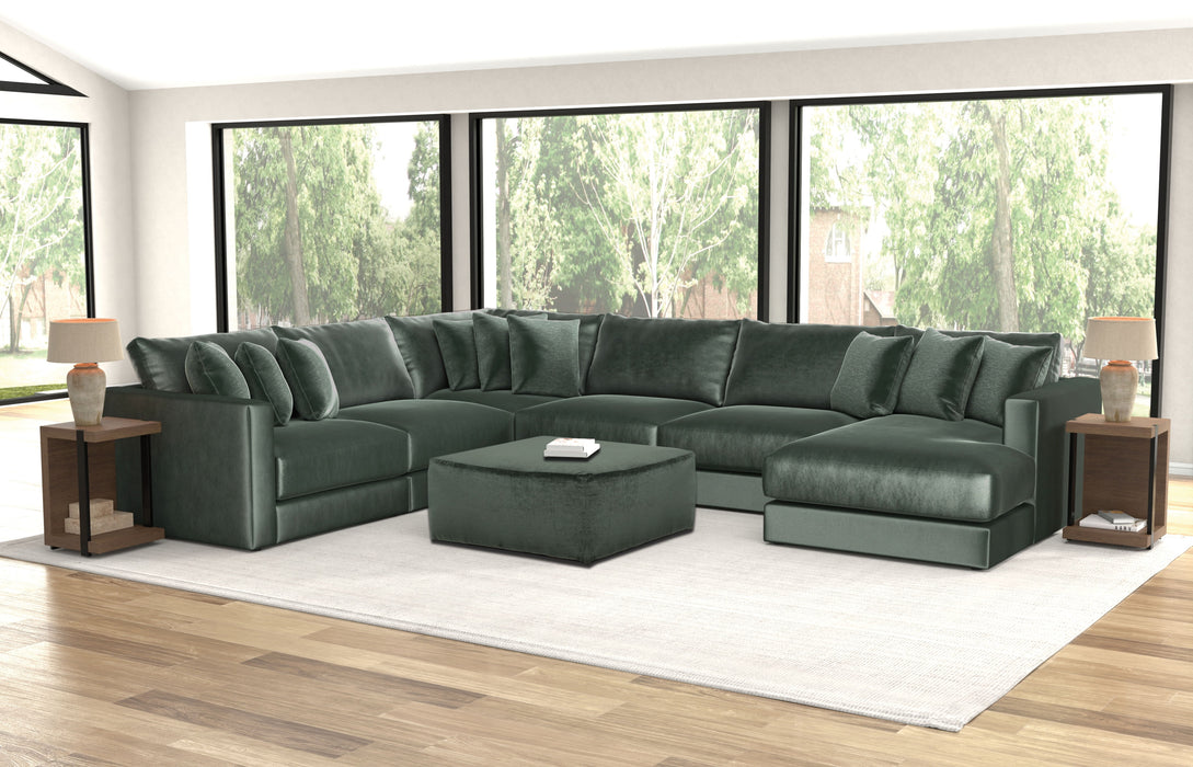 Remington - Cocktail Ottoman