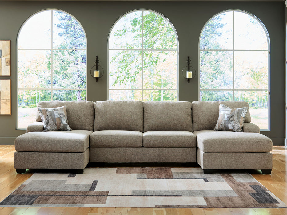 Newellen - 3 Piece Sectional
