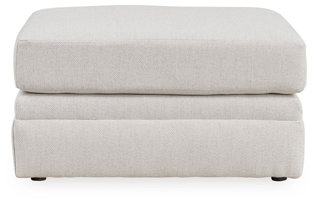 Maitelynn - Ottoman - Chalk