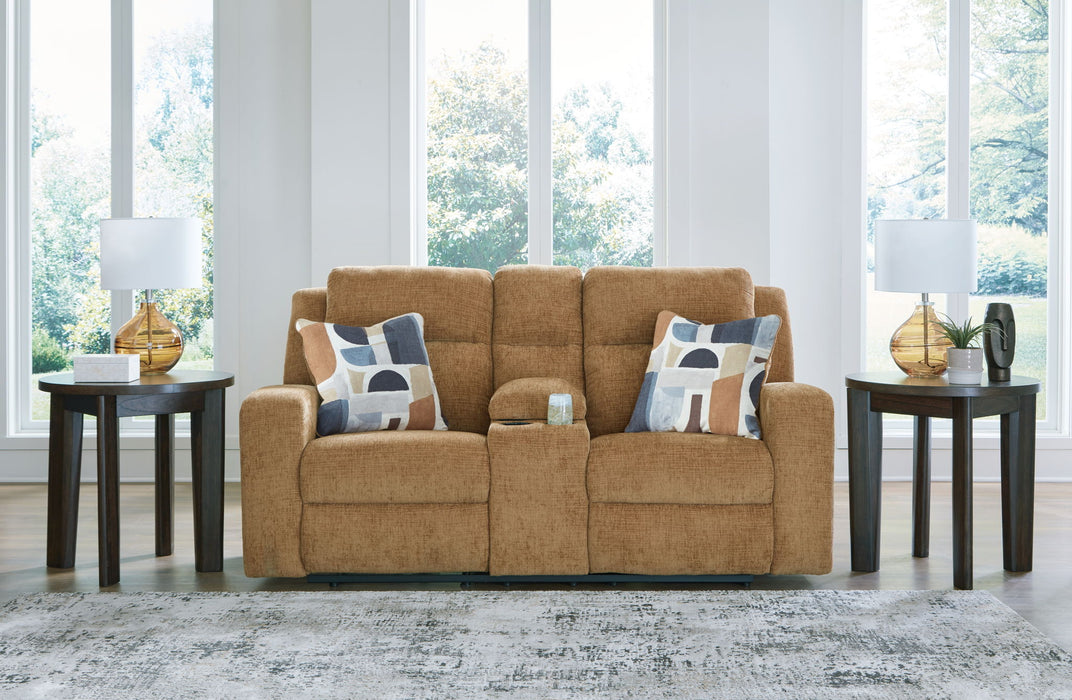 Kanlow - Dbl Reclining Loveseat With Console - Honey