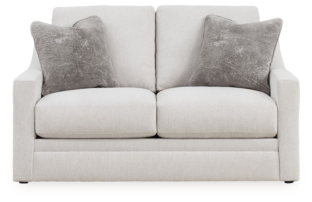 Maitelynn - Loveseat - Chalk