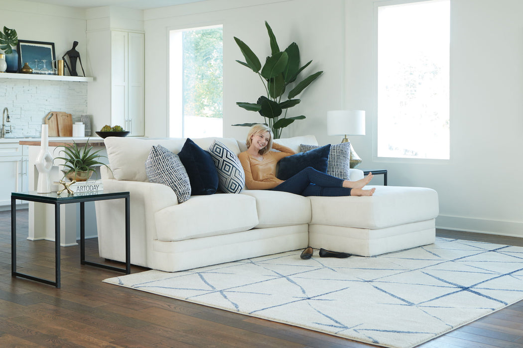 Polaris - Sectional With Comfort Coil Seating And Accent Pillows Included